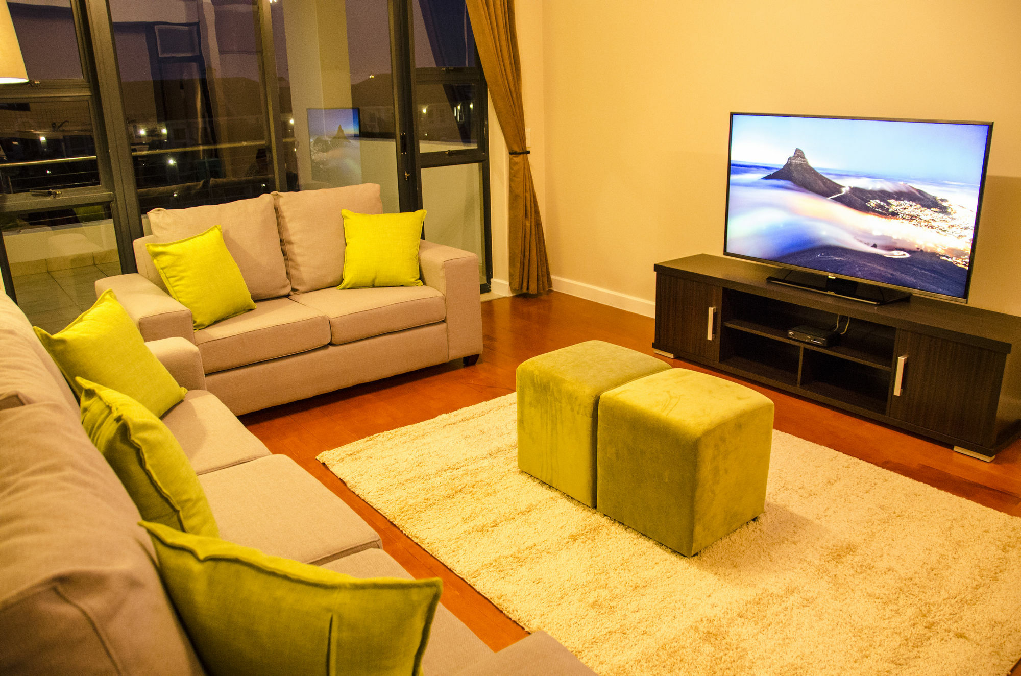 Knightsbridge Luxury Apartment Cape Town